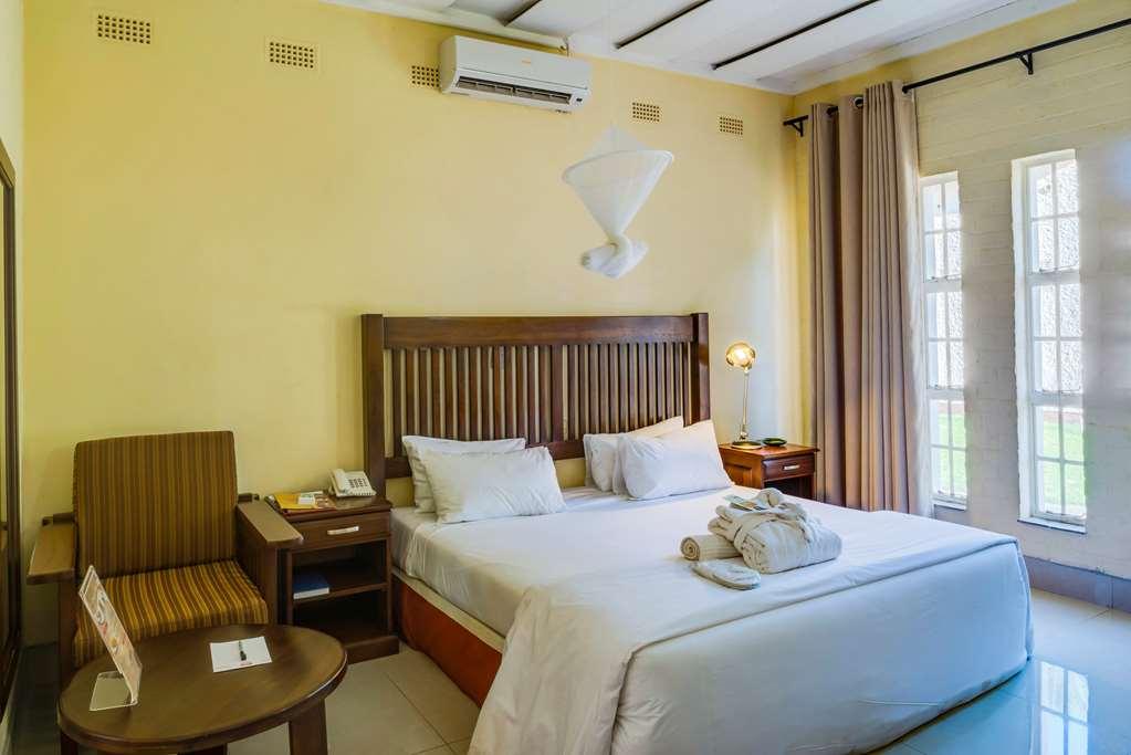 Kadoma Hotel & Conference Centre 部屋 写真